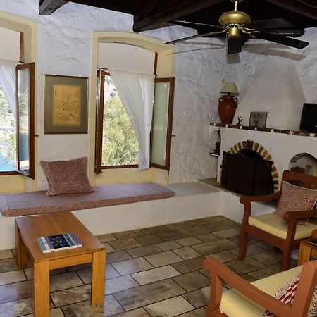 Arbeli House Villa Mandraki  Exterior photo